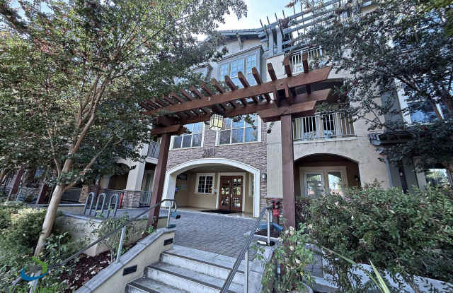 $3895.00 - 2 Bed/2Bath Luxury Condo in Willow Glen Place Gallery 3