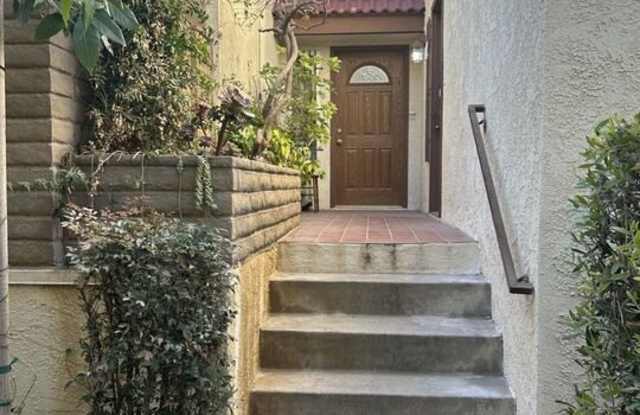 2452 Chelsea Pl Gallery 2
