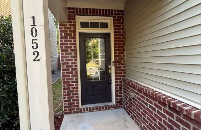 1052 Spacious Skies Lane Gallery 3