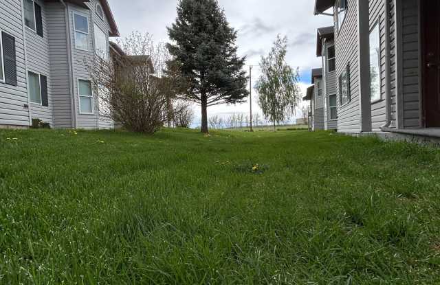 Riverton Apartments Gallery 3