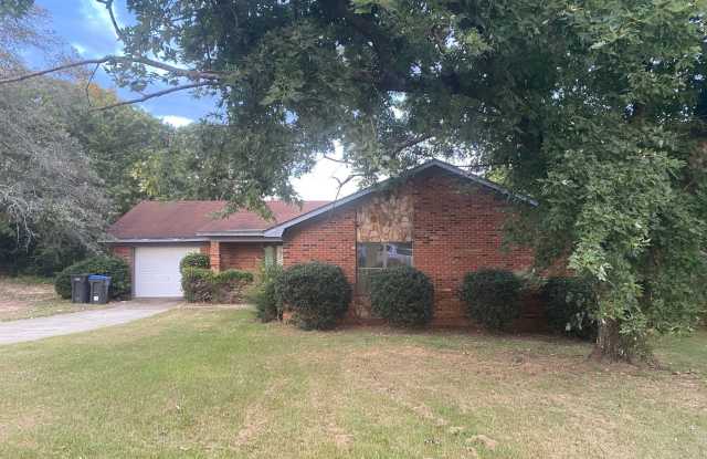 Large three Bedroom Home photos photos