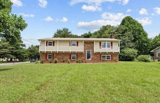 4501 Thomasville Road photos photos