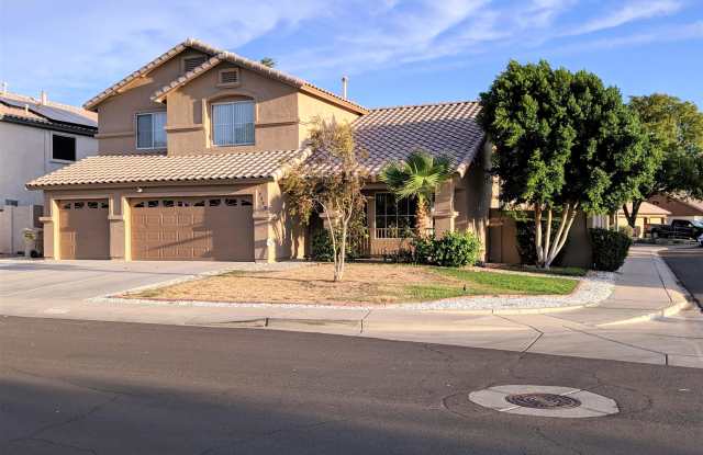 5329 W KERRY Lane Gallery 2