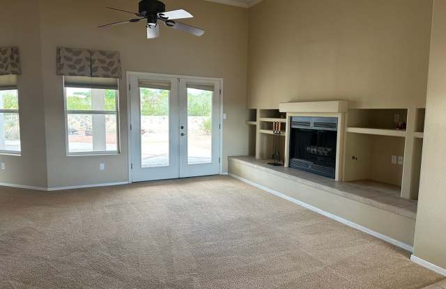 Spacious Las Cruces Home with Comfortable Living & Great Location Gallery 4