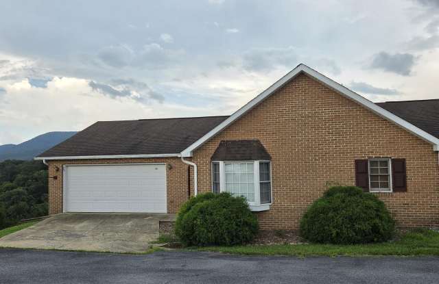 57 COURTNEY CIRCLE photos photos