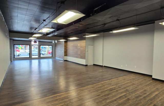 507 E LANDIS Avenue Gallery 4