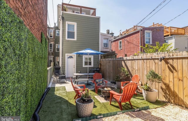 768 West Hamburg Street - Lower Gallery 2