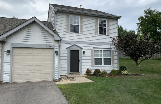 1336 N Village Drive - 1336 North Village Drive, Long Lake, IL 60073