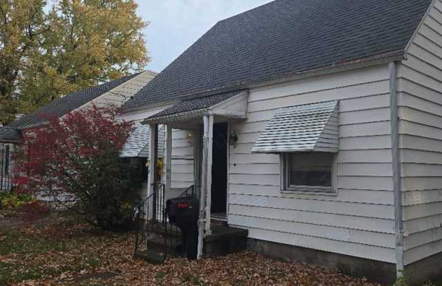2 Bedroom Home - 519 South Westwood Avenue, Toledo, OH 43609