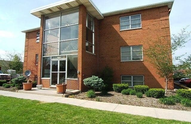 1340 King Ave 211 - 1340 King Avenue, Columbus, OH 43212