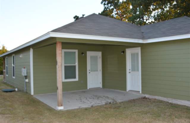 1607 Navajo Trail Gallery 2