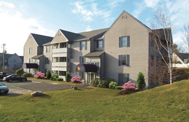 147 Eastern Avenue - 147 Eastern Avenue, Manchester, NH 03104