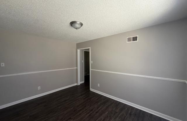 7028 Rose Trail Drive Gallery 4