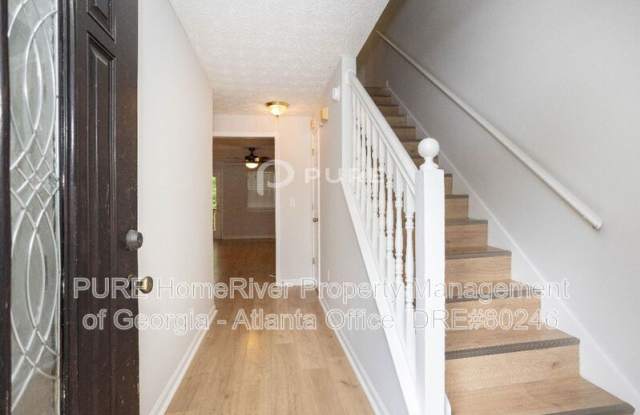 2414 Leeward Ct Gallery 3