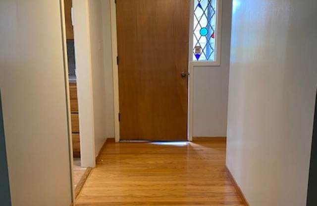 4817 F PARKWAY Gallery 3