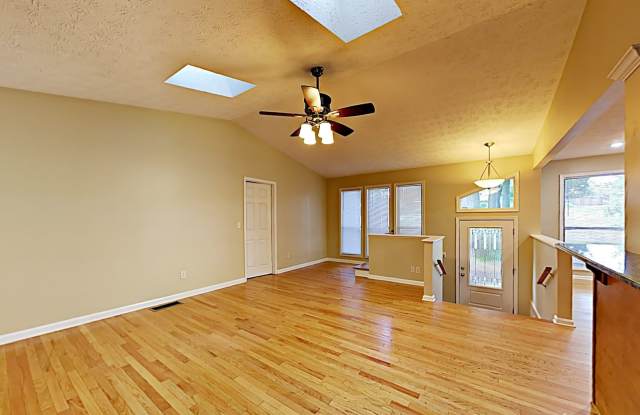2280 Lexington Way NW Gallery 3