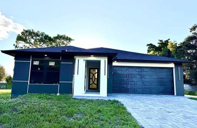 15 Louisiana Road - 15 Louisiana Road, Lehigh Acres, FL 33936