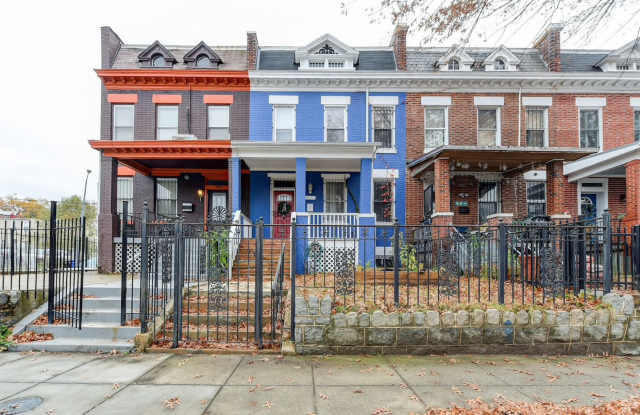 602 Keefer Place Northwest, #1 Gallery 2