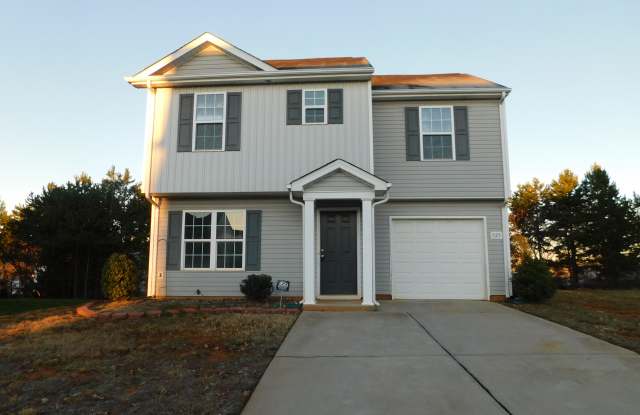 525 Ellingsworth Ln - 525 Ellingsworth Lane, Charlotte, NC 28214