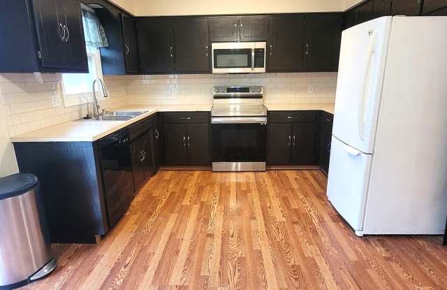 13908 Meadow Ridge Road Gallery 4
