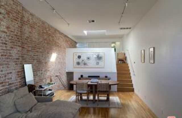 1318 Pacific Avenue Gallery 3