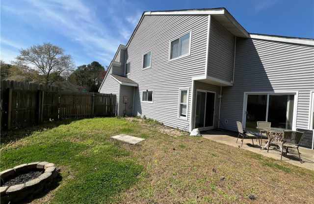 5397 Chatham Lake Drive Gallery 2