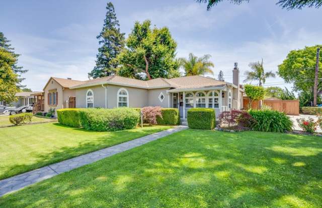 Charming 3 bedroom, 1 bathroom single family home in Santa Clara Gallery 1