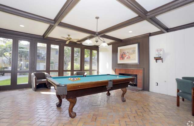 Alders Apartment Homes Gallery 4