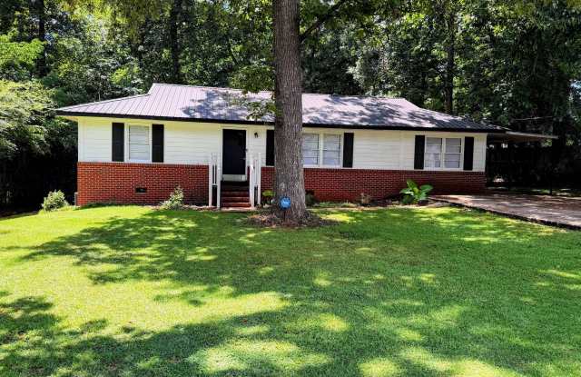 105 Dogwood Drive Gallery 1