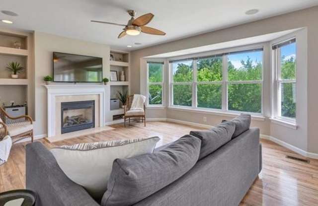 412 Covered Bridge Ln photos photos