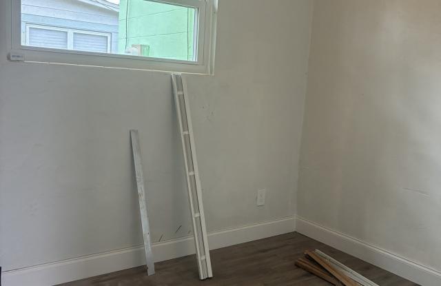 2768 Hamilton Circle Gallery 4