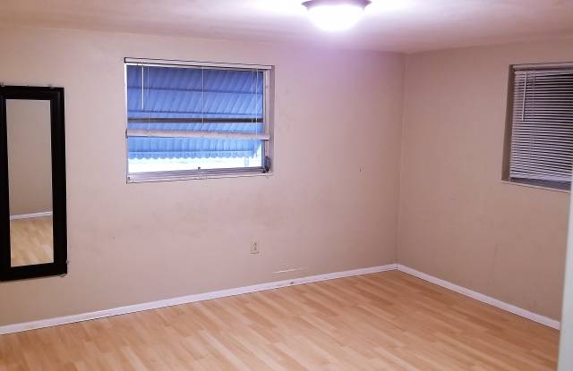 7355 Ashwood Dr Gallery 4