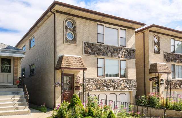 6120 W Eastwood Avenue photos photos
