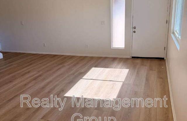 9846 Mission Viejo Ct Gallery 2