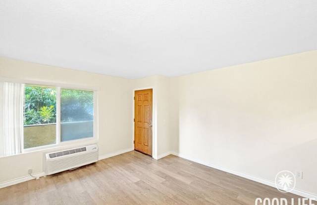 1825 Bayview Heights Dr Gallery 3