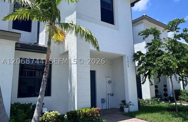 23424 SW 127th Pl Gallery 1