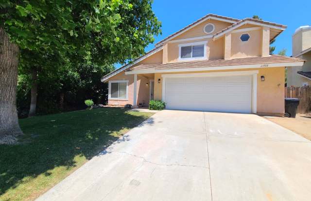 Lovely 2-Story 3-Bedroom Home in Upper Yucaipa! photos photos Lovely 2-Story 3-Bedroom Home in Upper Yucaipa! photos photos