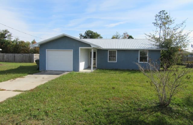 1613 Minnesota Ave - 1613 Minnesota Avenue, Lynn Haven, FL 32444