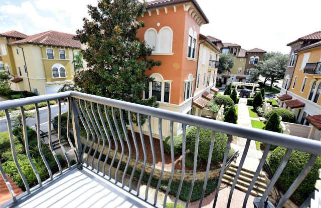 Gorgeous 3 Bed 5 Bath w/ Bonus Room Gated Townhouse for Rent in Lake Mary, FL! FOUNTAIN PARKE!!! - 4220 Messina Drive, Lake Mary, FL 32746