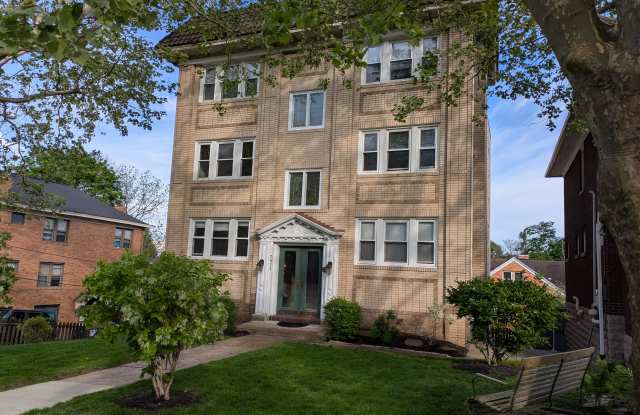 2825 Glenmore Ave - 2825 Glenmore Avenue, Dormont, PA 15216