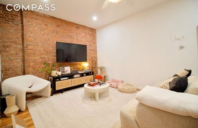 134 Union Street photos photos