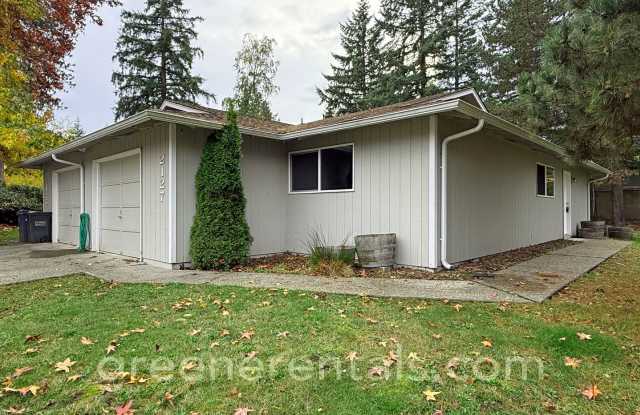 2BR/1BA Duplex in Desirable West Olympia Location - 2127 Soroya Court Southwest, Olympia, WA 98502