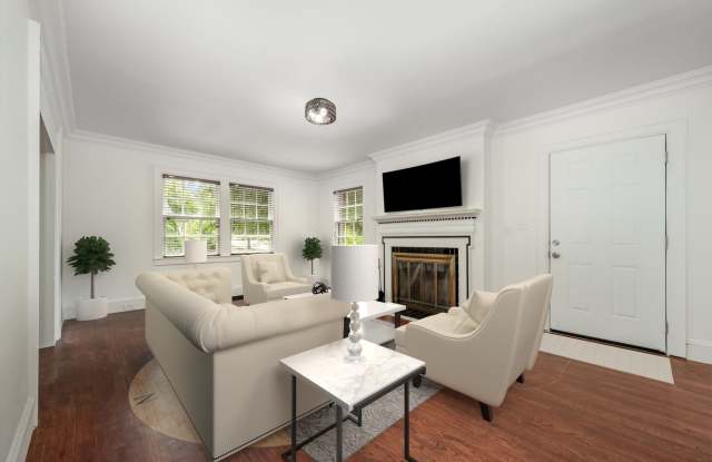 2035 Chesterfield Avenue Gallery 4