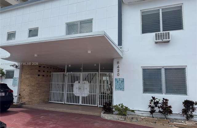 8420 Byron Ave photos photos