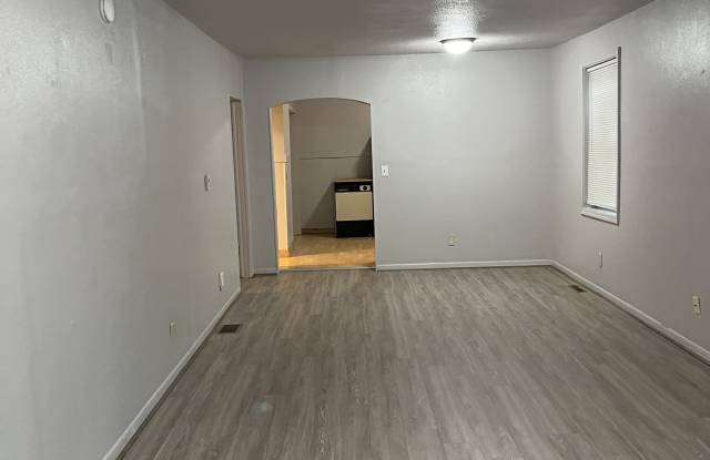 1267 Langeland Ave Gallery 4