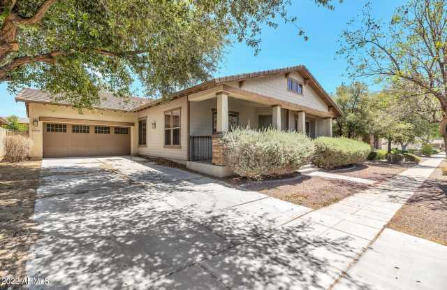 13669 N 151ST Drive Gallery 2