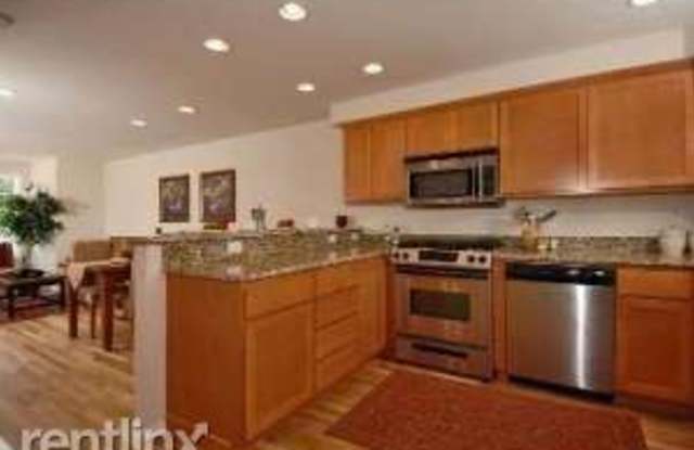 12317 10th PL NE D Gallery 3