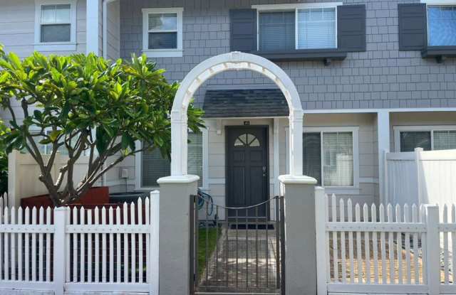 3 bed 2.5 Bath 2 car garage/ Central AC/ Ewa Beach! photos photos