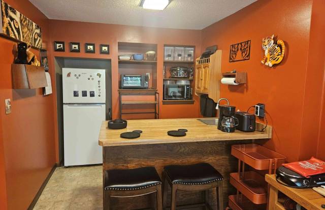 608 Chateau Circle Gallery 4