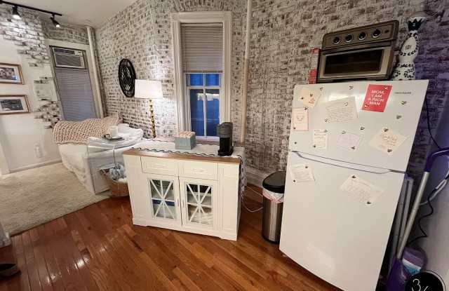 307 E 76th St Apt 114 Gallery 4